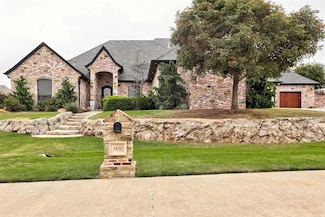 3450 Sarah Dr, Newcastle, OK 73065