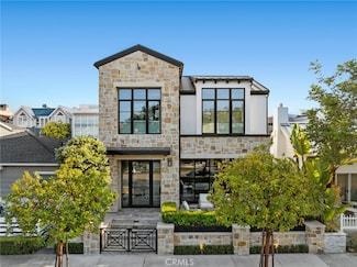 2045 E Ocean Blvd, Newport Beach, CA 92661