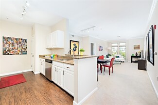 1000 Providence Place Unit 270, Providence, RI 02903