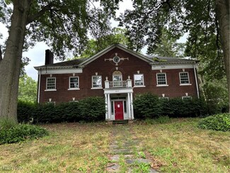 423 S Rose Blvd, Akron, OH 44320