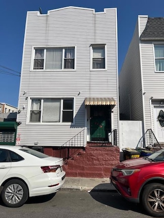 5436 Nurge Ave, Maspeth, NY 11378