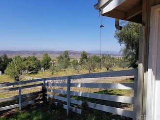 17959 Bluegrass Rd, Ramona, CA 92065