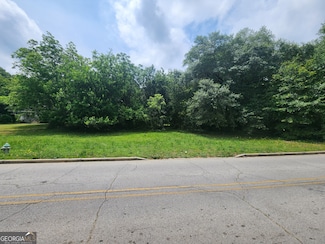 218 Savannah St, Hartwell, GA 30643