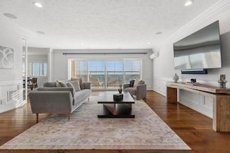 121 W 48th St Unit 2005, Kansas City, MO 64112