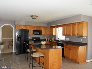 16956 Rivers Reach Ln, Hughesville, MD 20637