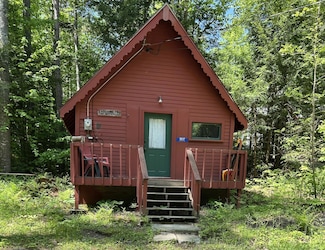 1017 Spurline Rd, Carrabassett Valley, ME 04947