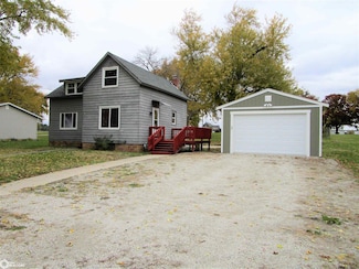 607 Lincoln Ave, Ackley, IA 50601