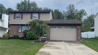 3765 Dogwood Ln, Hamburg, NY 14075