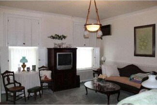 245/ 249 Rr E Market St 249 E Market St, Orwigsburg Boro, PA 17961