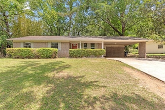 2533 Willamette Rd, Tallahassee, FL 32303