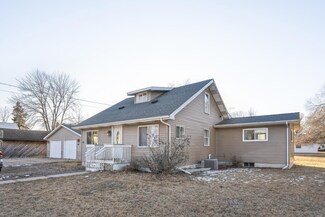 615 Garrison Ave, Nekoosa, WI 54457