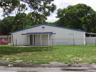 3896 NW 213th St, Miami Gardens, FL 33055