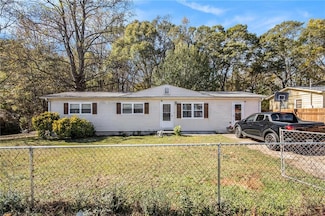 1142 Pontiac Cir, Austell, GA 30168