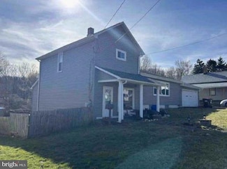 230 N Vine St, New Castle, PA 16101