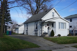 2926 Ontario Ave, Niagara Falls, NY 14305