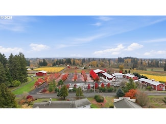 21358 Oak Ln NE, Aurora, OR 97002