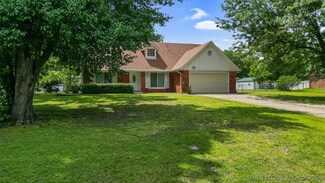 10402 S 200th East Ave, Broken Arrow, OK 74014