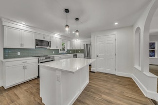 23 High St, Leominster, MA 01453