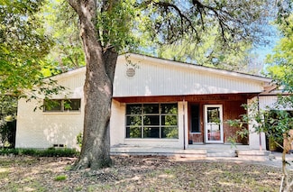 1721 Cooper Dr, Irving, TX 75061