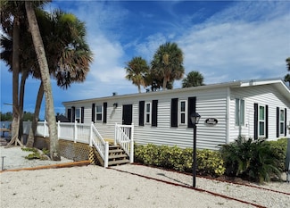 11330 S Indian River Dr Unit 20, Sebastian, FL 32958