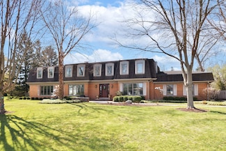 877 Fair Way, Libertyville, IL 60048