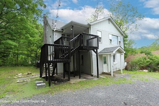 17 Rear Chapel St Unit 2, Ellenville, NY 12428