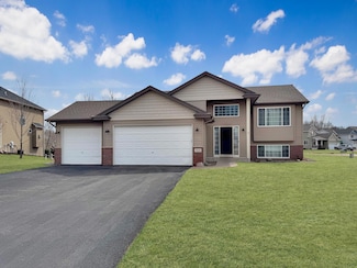 703 Kalea Ct, Hanover, MN 55341