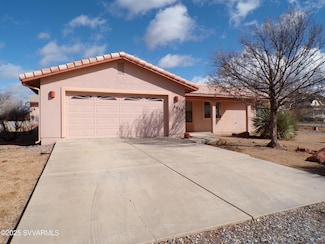 10800 E Sundance Ln, Cornville, AZ 86325