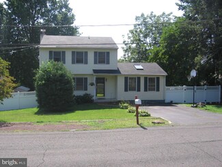 1709 Prospect Ave, Feasterville Trevose, PA 19053