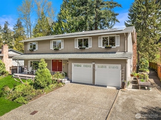 6556 116th Place NE, Kirkland, WA 98033