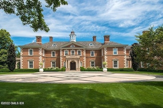 555 Lake Ave, Greenwich, CT 06830