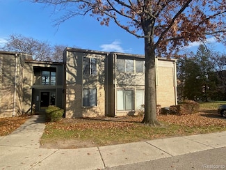 16150 N Park Dr Unit 201, Southfield, MI 48075