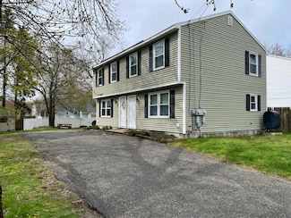 121 Providence St, Portland, ME 04103