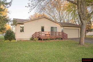 822 822 Sw 1st St Unit First St, Madelia, MN 56062