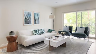 1015 N Michillinda Ave Unit 302, Pasadena, CA 91107