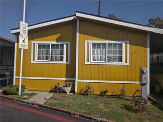 518 S Sullivan St Unit 4, Santa Ana, CA 92704