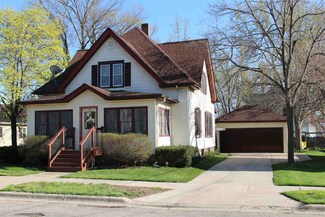 604 10th St, Brodhead, WI 53520