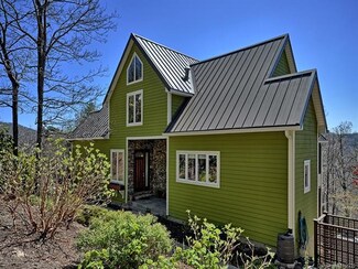 156 Black Oak Dr, Asheville, NC 28804