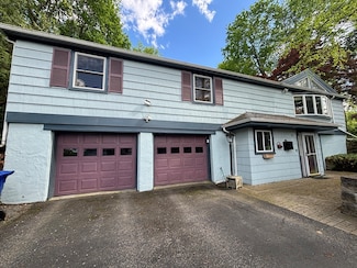 12 Inis Cir, West Newton, MA 02465