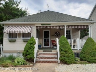 1727 K St, Wall Township, NJ 07719