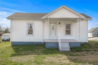 521 Franklin St, Corydon, IN 47112