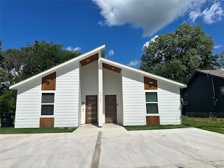 3305 Mineola St, Greenville, TX 75401