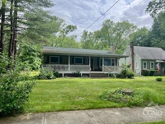20 Spencer Blvd, Coxsackie, NY 12051