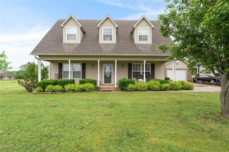 7308 New Hope Rd, Hackett, AR 72937