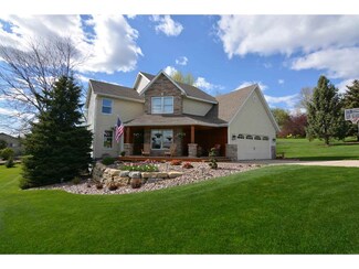 2947 Leadville Pass, Blue Mounds, WI 53517