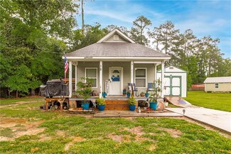 42527 Pelican Dr, Ponchatoula, LA 70454