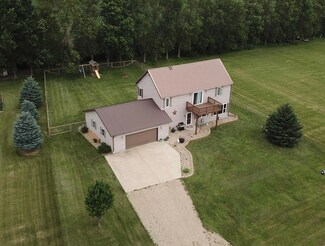 32 Lime Lake Dr, Avoca, MN 56114