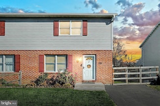 216 Westminster Ave, Hanover, PA 17331