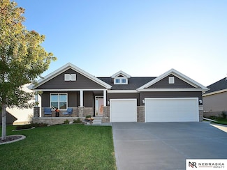 12011 S 212th St, Gretna, NE 68028