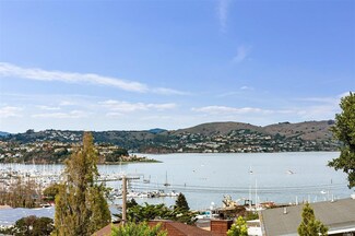 60 Woodward Ave, Sausalito, CA 94965